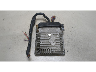 Блок управления двигателем  Skoda SuperB 2008-2015     