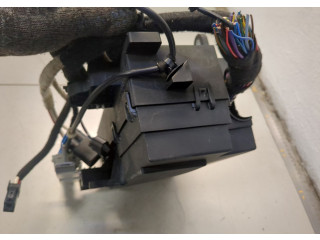 Блок предохранителей Jaguar XE 2015-2025