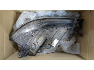 Фара передняя  Volkswagen Passat 8 2015- левая 