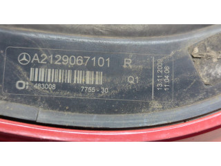 Задний фонарь