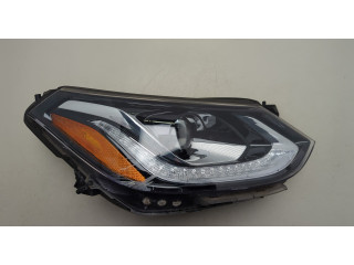 Фара передняя  Chevrolet Bolt 2016-2021 правая 