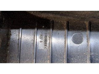 Блок реле  Lincoln Navigator 2002-2006         