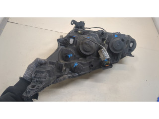 Фара передняя  Peugeot 208 2012-2019 правая 