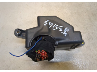 Блок предохранителей  Skoda Octavia (A5) 2008-2013           1.6