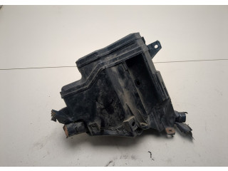 Блок предохранителей  Toyota Highlander 2 2007-2013         