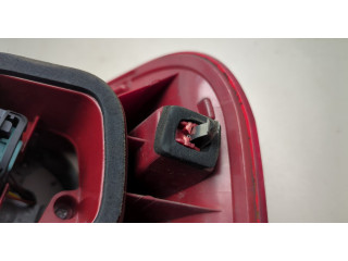 Задний фонарь          