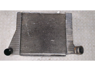 Интеркулер  Volvo 940 2.3  1317319    