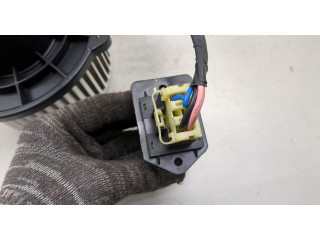 Моторчик печки SsangYong Rexton 2007-2012