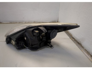 Фара передняя  Ford Focus 2 2008-2011 правая 