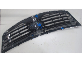 Решетка радиатора  KIA Sportage 2010-2016           