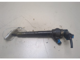 Форсунка топливная  Skoda Yeti 2013-2018    03L138277Q     