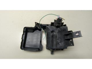 Блок предохранителей  KIA Carens 2006-2012       Peugeot 208 1.2