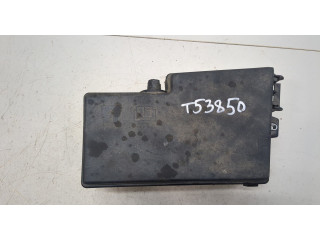 Блок предохранителей  Ford Kuga 2016-2019      1695809, AV6T14A076AB, 2227208, GV6T14A073EH, 1753548, AV6T14A142AB, 1706692, AV6T14A067BB   