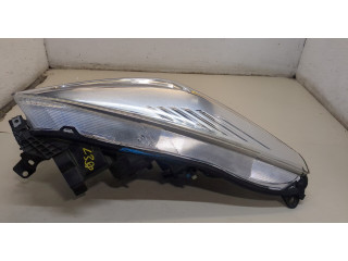 Фара передняя  Ford Escape 2015-2019 правая 