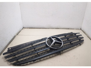 Решетка радиатора  Mercedes Vito W639 2003-2014          A6398800185