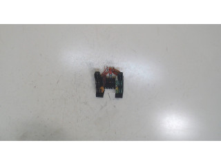 Блок предохранителей  Mercedes E W211 2002-2009      2115450301     2.2