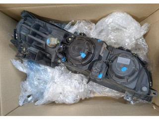 Фара передняя  Volvo V70 2001-2008 левая 