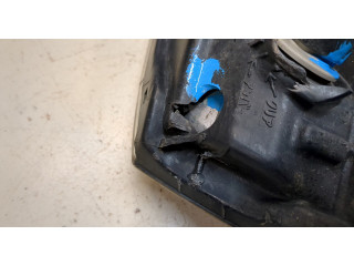 Фара передняя Mitsubishi Pajero / Montero 2000-2006 правая