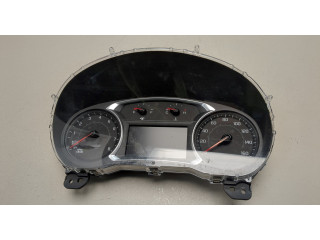 Панель приборов  Chevrolet Equinox 2017-2024       84642813     