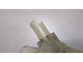 Бачок расширительный  Toyota RAV 4 2013-2015    