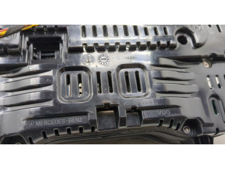 Панель приборов  Mercedes GLC X253 2015-2022       A2059007433, A2059014215, A2059048800, A2049024318     