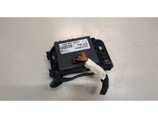 Блок комфорта Skoda Karoq 2017- 3Q0907530L