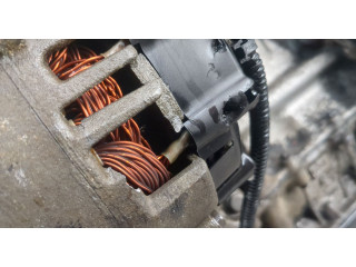 Форсунка топливная  Citroen Berlingo 2012-2018         