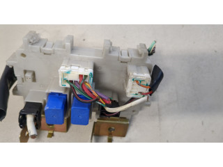 Блок предохранителей  Nissan Titan 2003-2007         