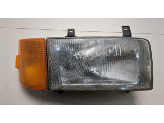 Фара передняя  Volkswagen Transporter 4 1991-2003 правая 