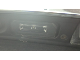 Замок багажника Tesla Model S