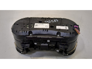 Панель приборов Skoda Octavia (A7) 2017-2021 5E0920950F