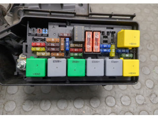 Блок предохранителей  Mercedes GL X164 2006-2012      A1645400672   