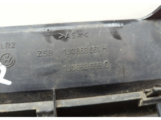 Решетка радиатора  Volkswagen Golf 4 1997-2005          