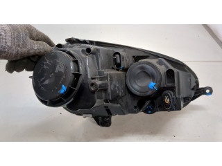 Фара передняя Volkswagen Jetta 5 2005-2011 левая