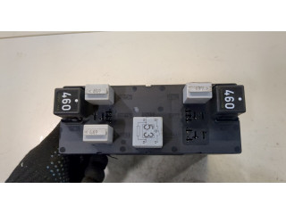 Блок предохранителей  Volkswagen Passat 6 2005-2010         