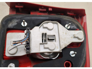 Задний фонарь