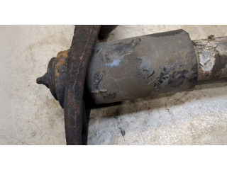 Стойка амортизатора  Volkswagen Transporter 4 1991-2003      