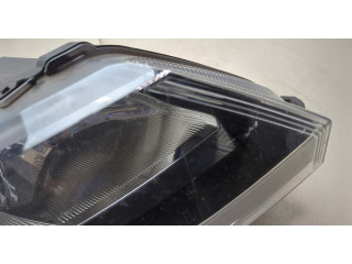 Фара передняя  Skoda Rapid 2012-2020 правая 