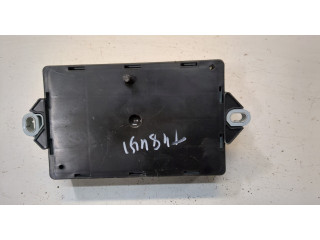 Блок предохранителей Jaguar XE 2015-