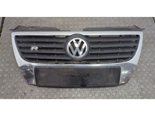 Решетка радиатора Volkswagen Passat 6 2005-2010 3C0853651AD