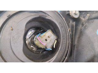 Фара передняя  Toyota Prius 2003-2009 левая 