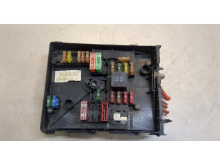 Блок предохранителей Volkswagen Golf 6 2009-2012 1K0937125D