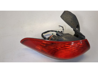 Задний фонарь          