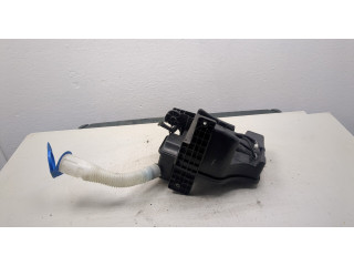 Бачок омывателя Skoda Rapid