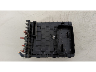 Блок предохранителей Skoda Yeti 2009-2014 1K0937125A