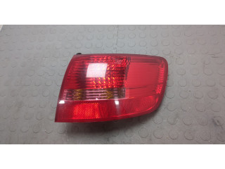 Задний фонарь