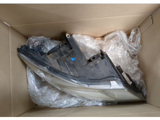 Фара передняя  Skoda Octavia (A5) 2004-2013 правая 