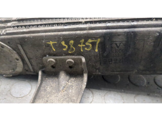 Интеркулер  KIA Carnival 2001-2006 2.9      