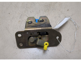 Замок багажника Mitsubishi Carisma