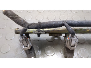 Форсунка топливная  Nissan X-Trail (T30) 2001-2007    16600AE061, 16600AE062, 175208H301     